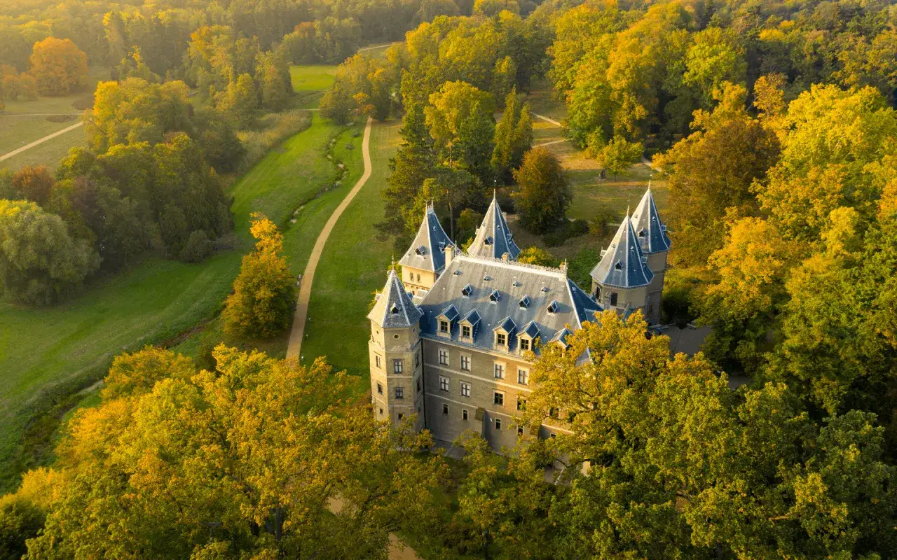 Piękne zamki w Polsce, które musisz zobaczyć – historia i urok