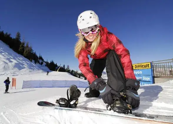Jak nauczyć się jeździć na snowboardzie i uniknąć najczęstszych błędów