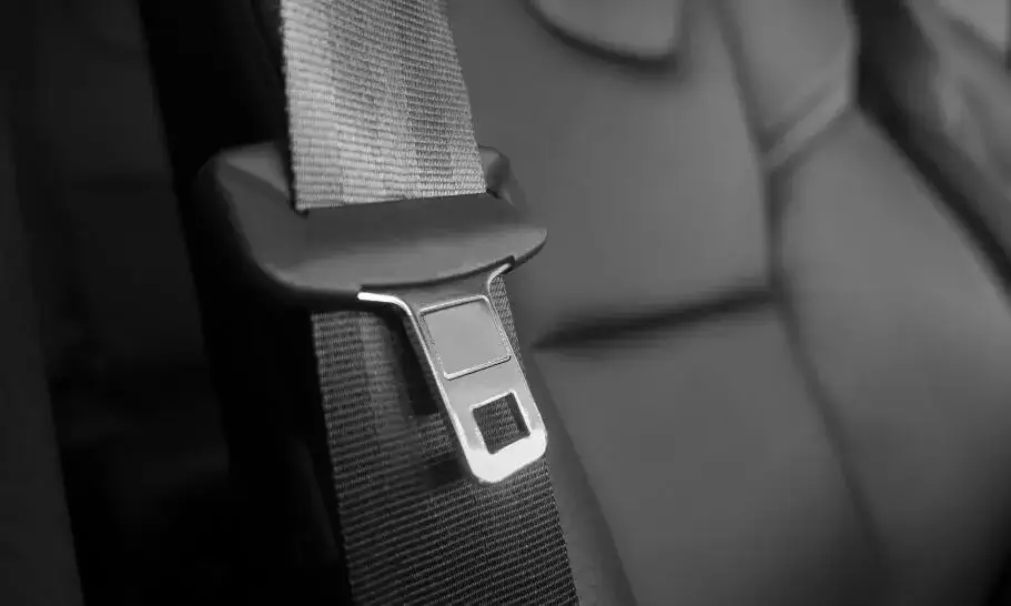 Regeneracja pasów bezpieczeństwa: Uratuj życie i portfel w 5 krokach