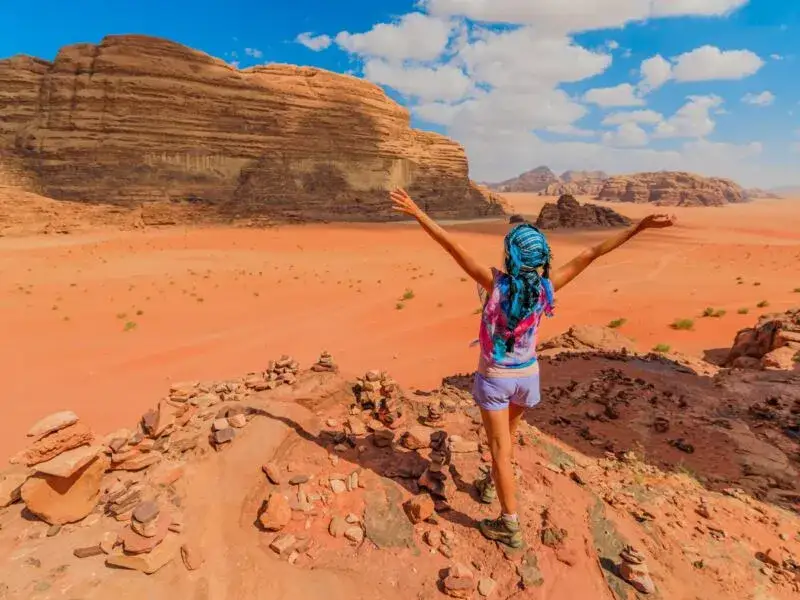 Czy w Jordanii jest bezpiecznie? Odkryj prawdę o bezpieczeństwie dla turystów