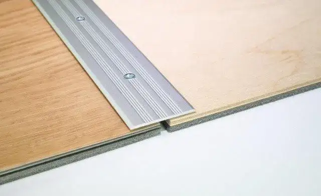 Listwa między panelami: funkcje, rodzaje i zastosowanie