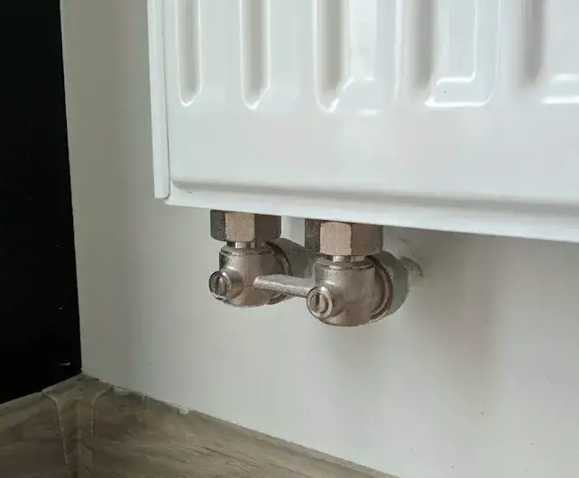 Jak zdjąć grzejnik bez stresu – krok po kroku z ważnymi wskazówkami