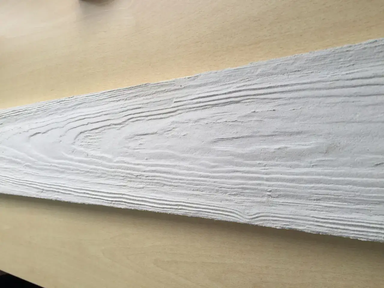 Deska elewacyjna styropianowa: trwała alternatywa dla drewna