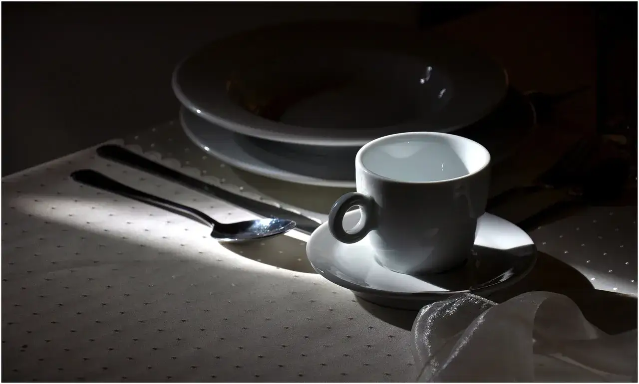 Jak działa wypożyczalnia gastronomiczna? Warszawa ma coraz więcej takich punktów!