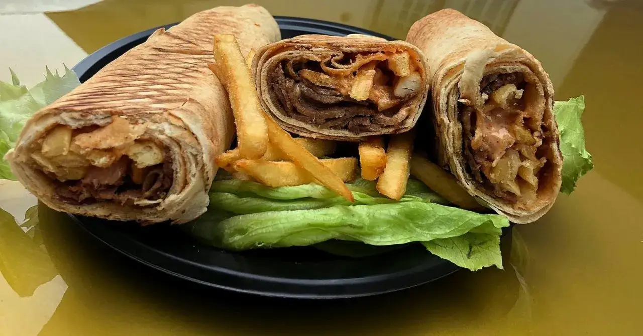 Co zjeść w Toruniu – najlepsze lokalne potrawy i restauracje, których nie możesz przegapić