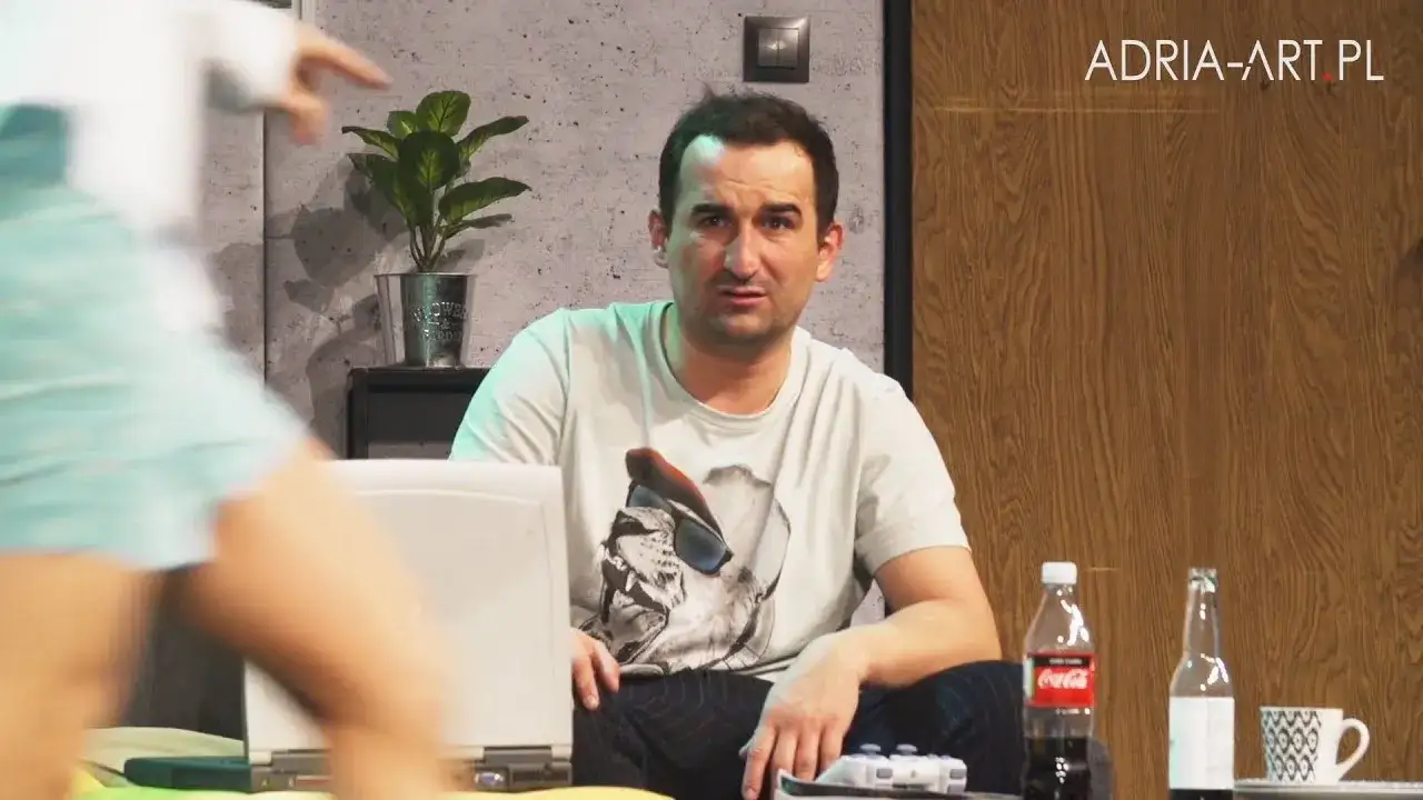 Spektakl Wąsik: Komedia pełna zabawnych sytuacji i emocji