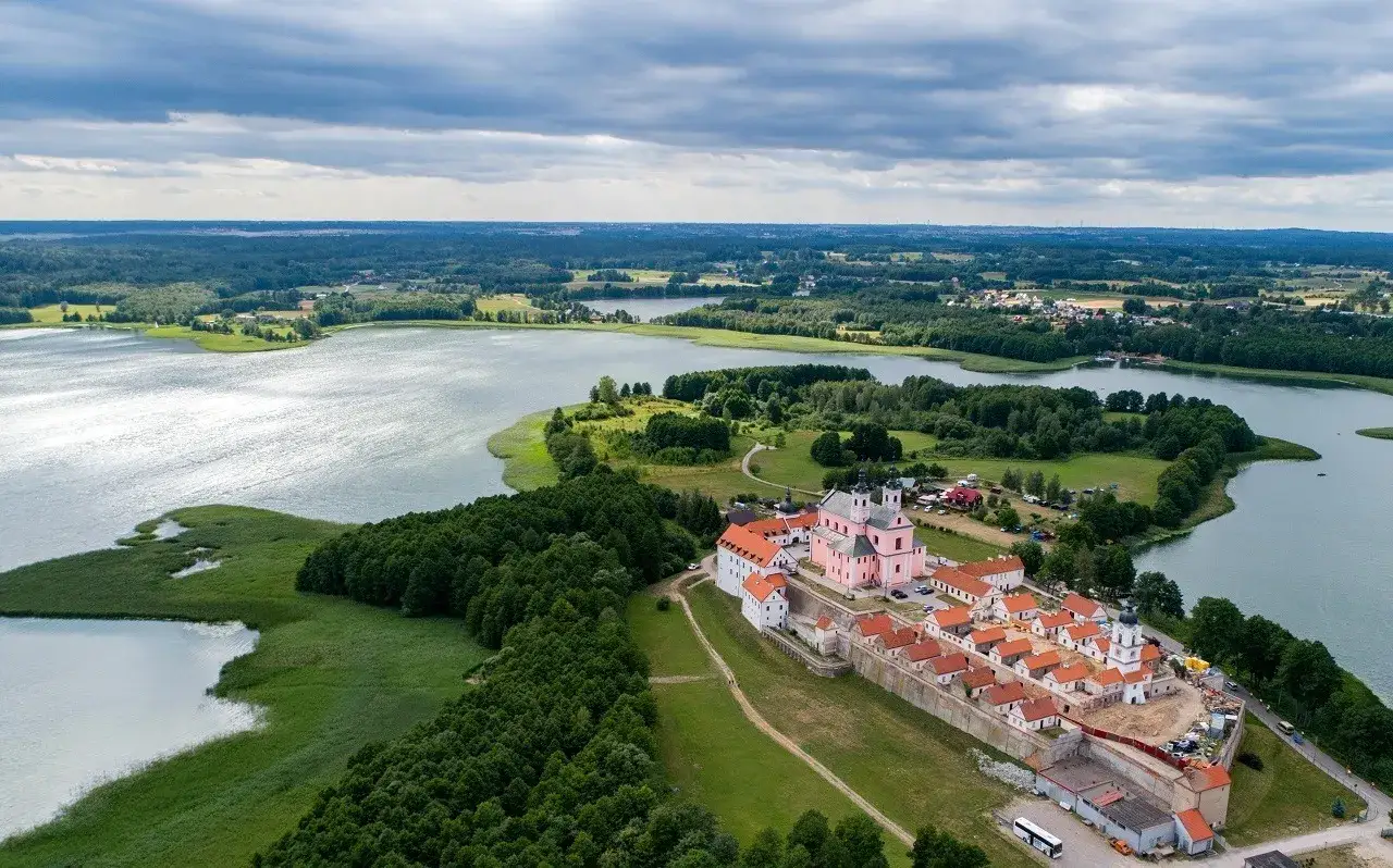 Najciekawsze atrakcje Wigier: odkryj piękno parku narodowego