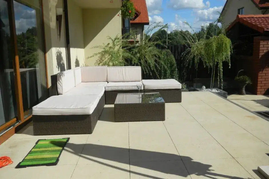 Jak łatwo obliczyć powierzchnię tarasu i uniknąć błędów w pomiarach