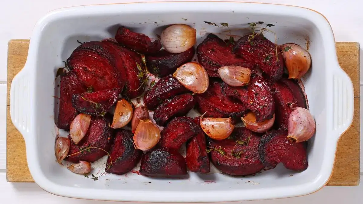 Jak upiec buraki w piekarniku: prosty sposób na perfekcyjne danie