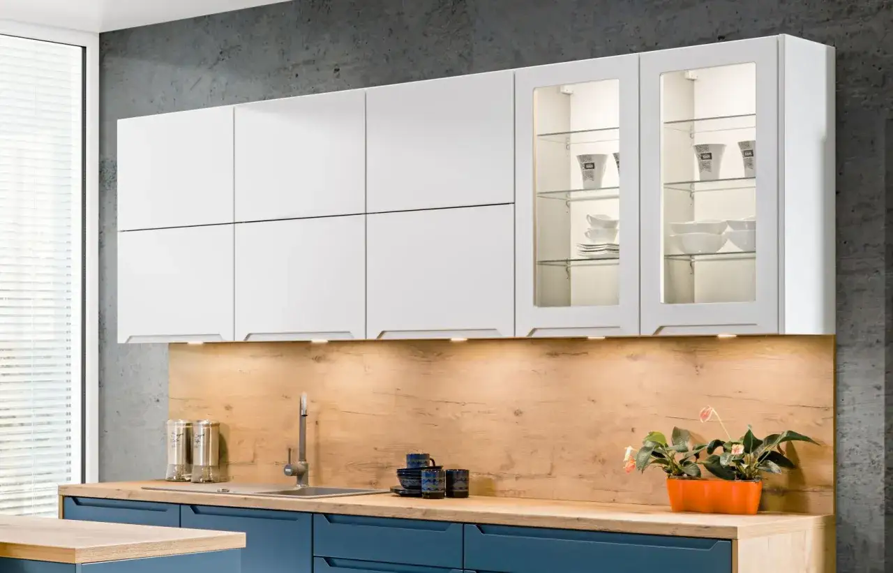 Frezy czy uchwyty w kuchni – co wybrać dla idealnej aranżacji?