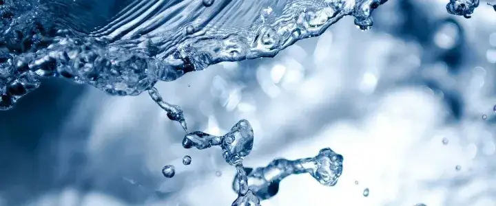 Co to jest twarda woda chemia? Jakie ma skutki dla zdrowia?