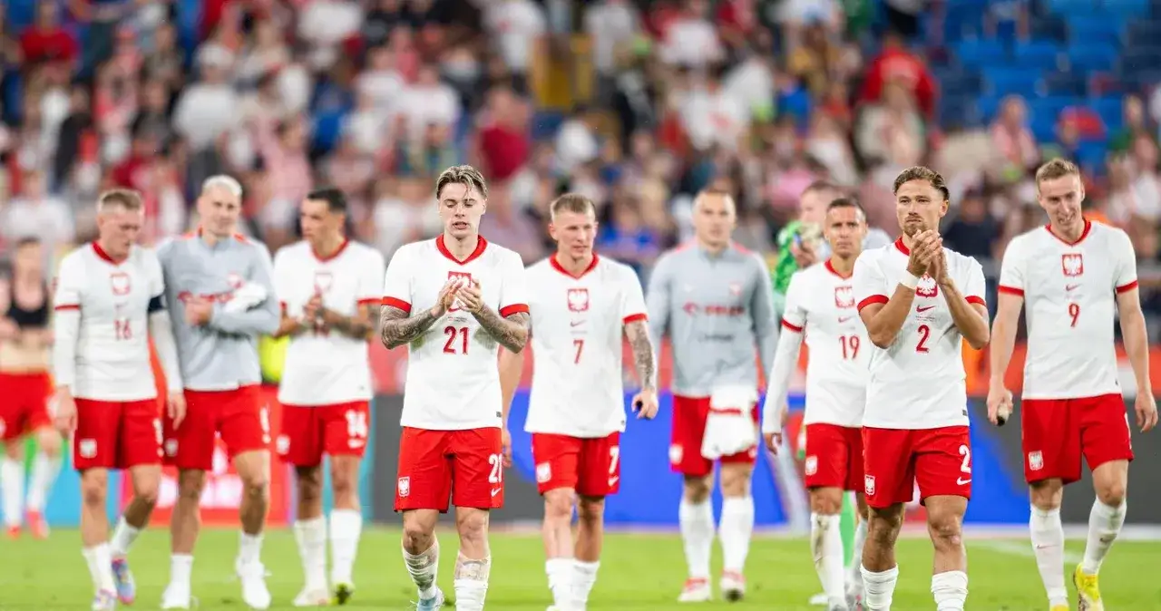 Polska na którym miejscu w piłce nożnej – zaskakujące zmiany w rankingu