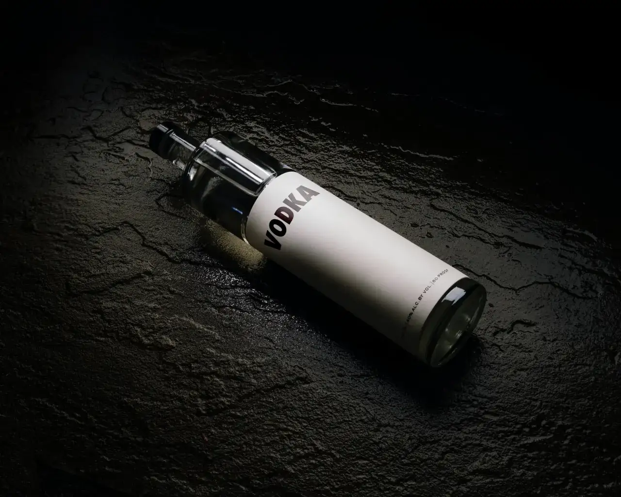 Wódka kraftowa co to znaczy? Odkryj jej unikalne cechy i smaki