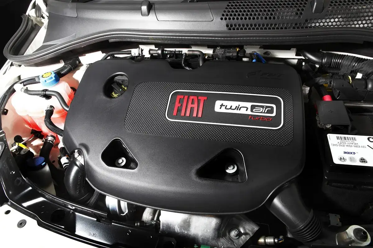 Jak obliczyć pojemność silnika - proste wzory i praktyczne przykłady