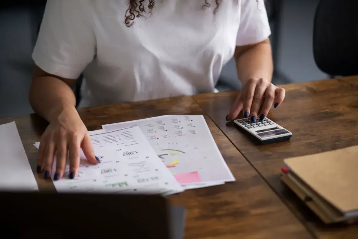 Sposoby na odzyskiwanie kontroli nad swoimi finansami – krok po kroku