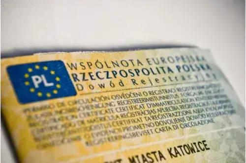 Obowiązek przerejestrowania samochodu – co musisz wiedzieć, aby uniknąć problemów