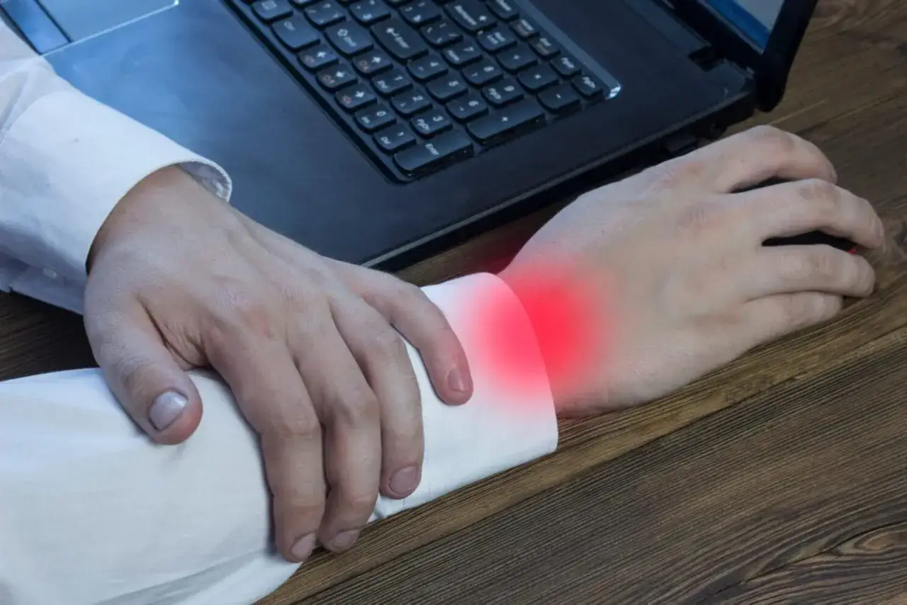 Jakie badanie na cieśń nadgarstka? Kluczowe informacje o EMG i diagnozie