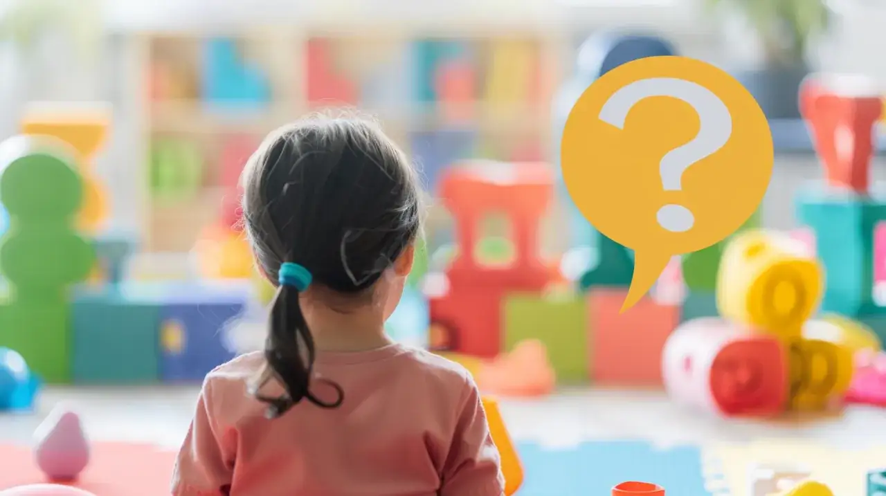 Półtoraroczne dziecko nie mówi: Kiedy szukać pomocy logopedy?