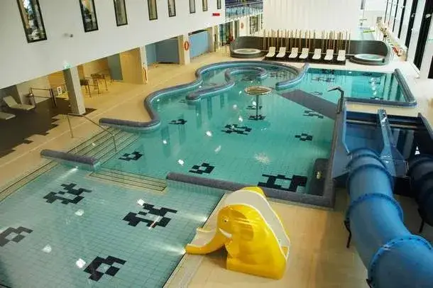 Baseny w Radomiu - najlepsze obiekty, atrakcje i ceny biletów