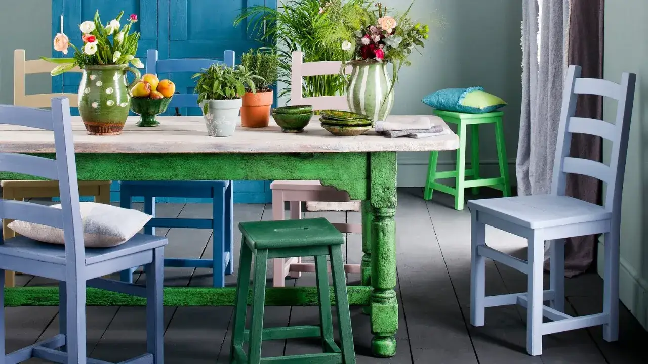 Jaką farbę wybrać do malowania mebli? Porady i wskazówki