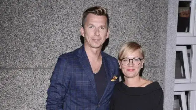 Kim jest żona Karola Okrasy? Fascynująca historia Moniki i ich rodziny
