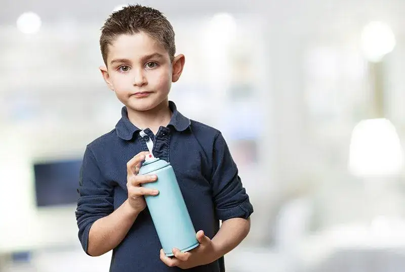 Najlepsze farby do malowania ozdób styropianowych - poradnik praktyczny