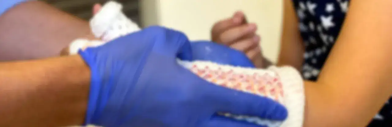 Gdzie kupić gips HM CAST? Sprawdzone miejsca i najlepsze oferty