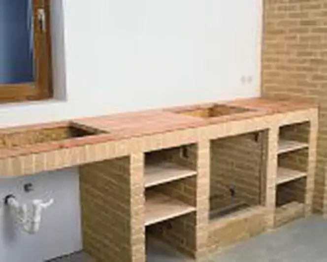 Jak zbudować kuchnię murowaną z cegły: 5 prostych kroków