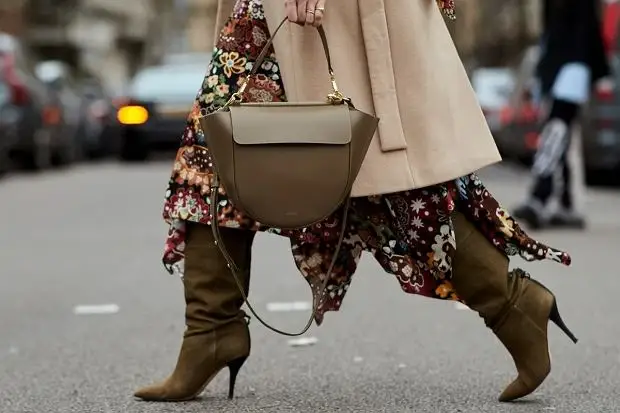 Kozaki do łydki: Jak wybrać idealne dopasowanie? Praktyczne porady