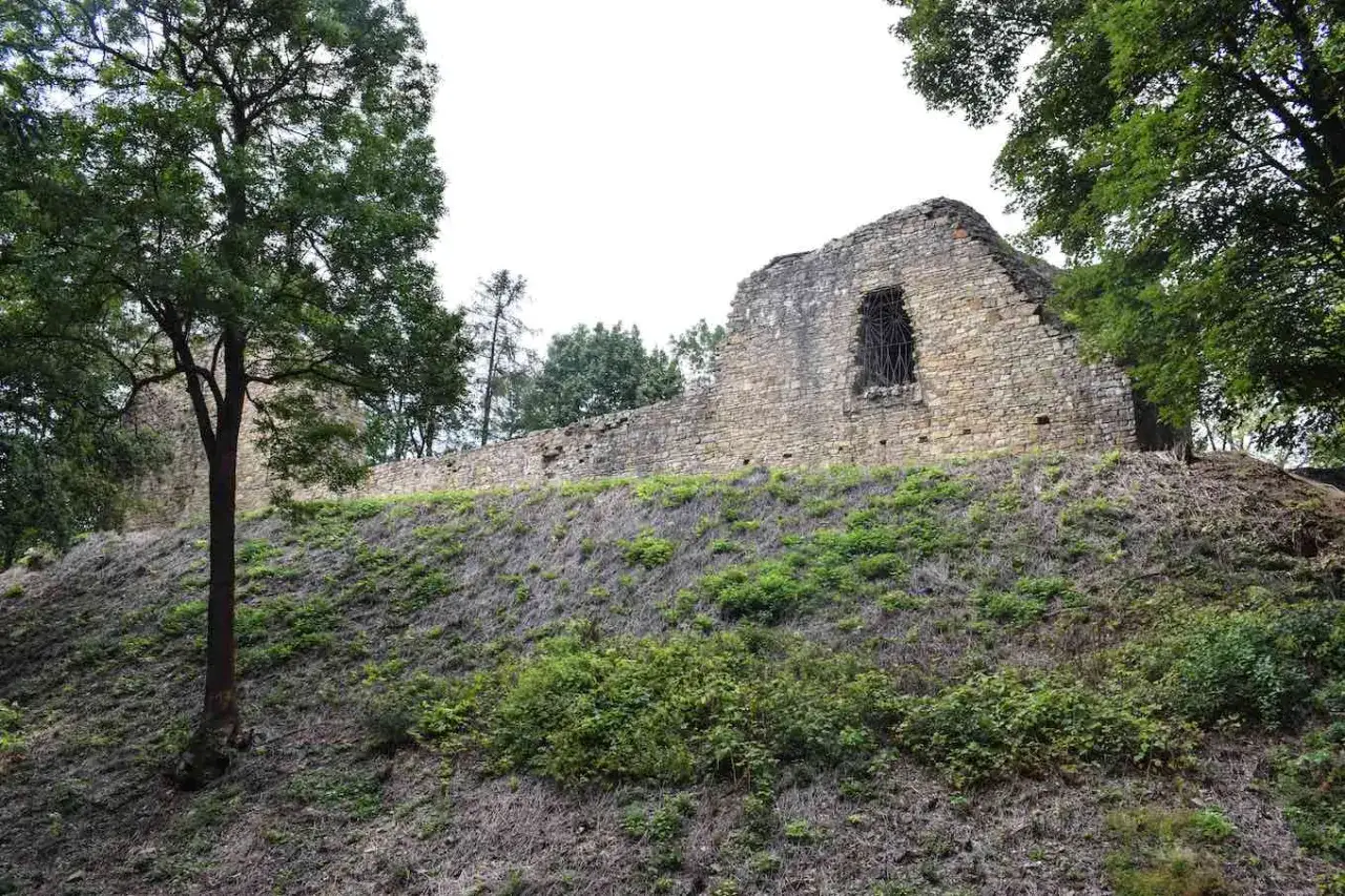 Czy zamek w Lanckoronie naprawdę istniał? Oto 5 faktów i mitów