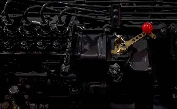 Objawy uszkodzenia pompy wtryskowej diesel, które mogą zrujnować Twój silnik
