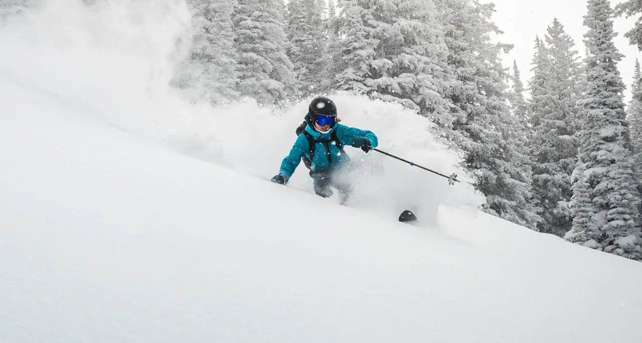 Jak zacząć snowboard – skuteczne porady dla początkujących snowboardzistów