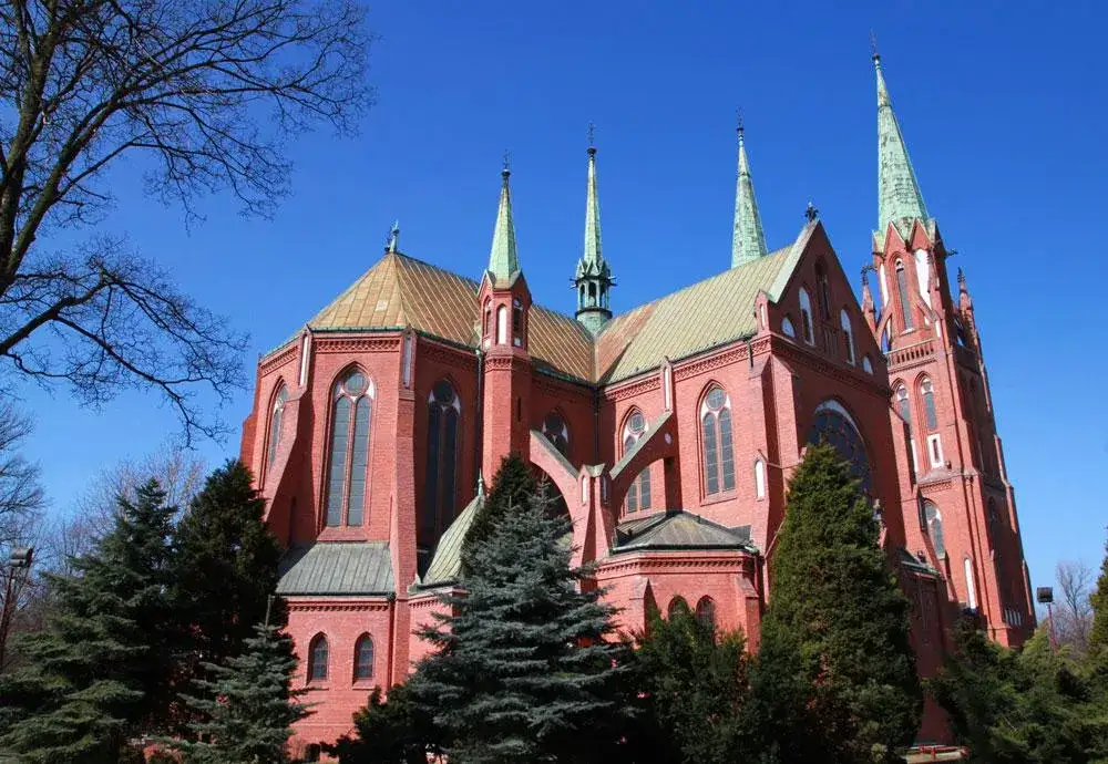 Najlepsze atrakcje w Zawierciu, które musisz zobaczyć i przeżyć