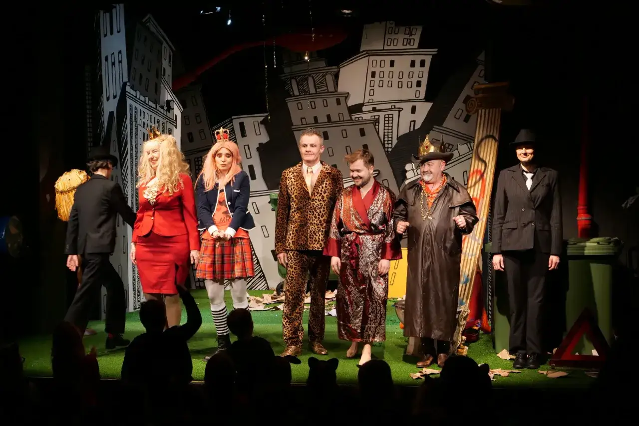 Teatr Lalki i Aktora Kubuś w Kielcach – repertuar, bilety i historia teatru