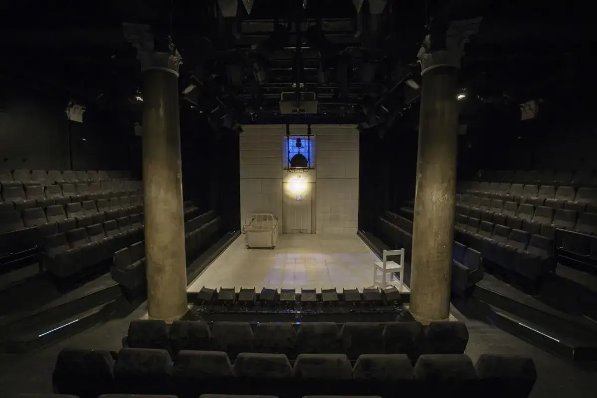 Teatr STU widownia - poznaj układ miejsc i dostępność biletów