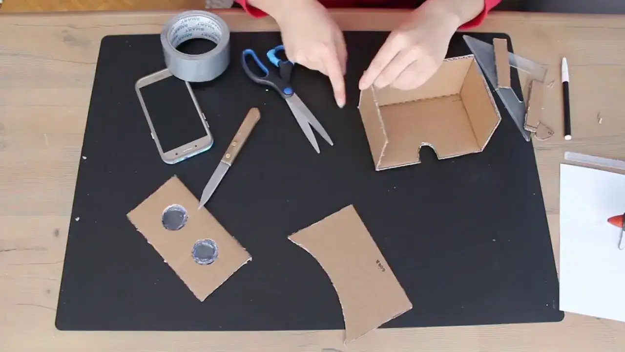 Jak zrobić okulary VR w domu - proste kroki i tanie materiały