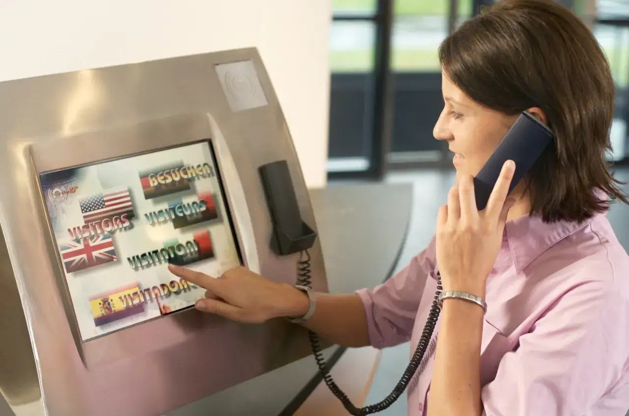 Tout savoir sur l'écran tactile : définition, types et applications