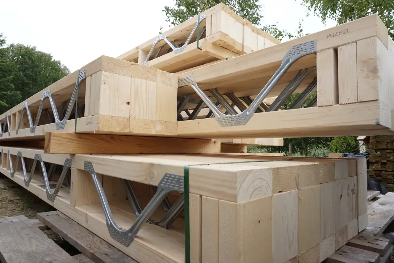 Jakie belki na strop drewniany 8m - idealne wymiary i materiały do wyboru