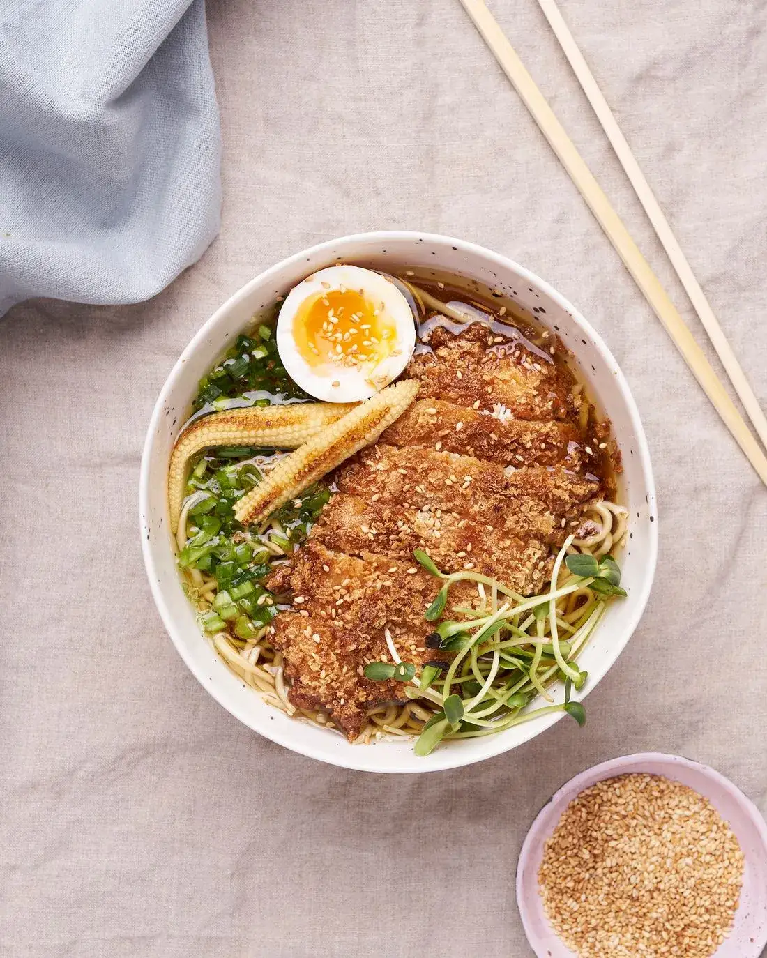 Jak zrobić makaron ramen w domu – prosty przepis i porady dla początkujących