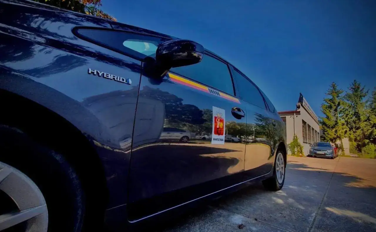 Ile można zarobić na taxi? Fakty, które zaskoczą każdego kierowcę