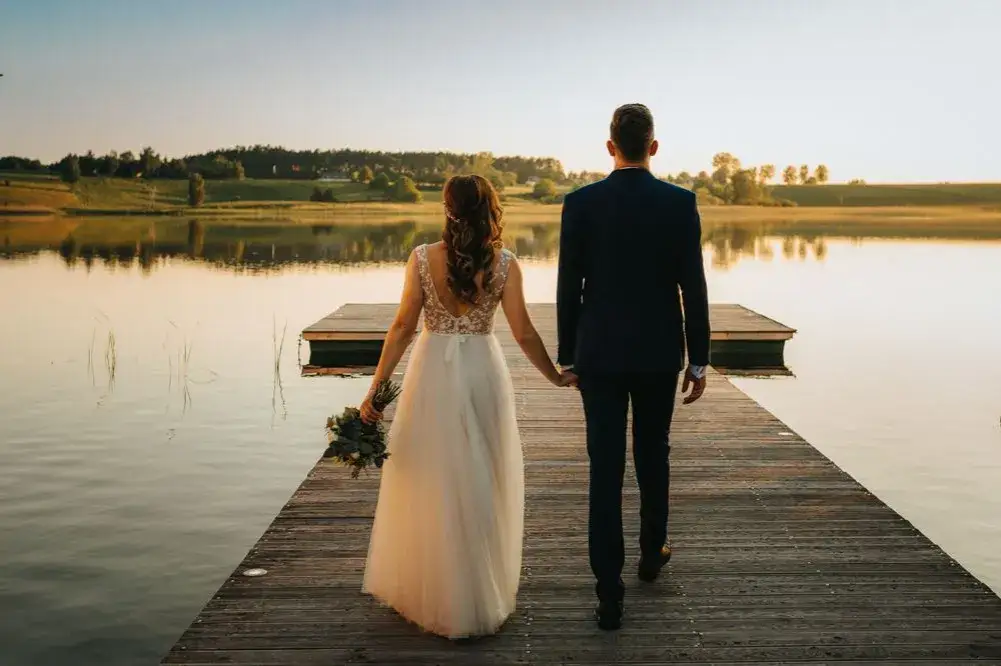 Jak wybrać fotografa na wesele i uniknąć najczęstszych błędów