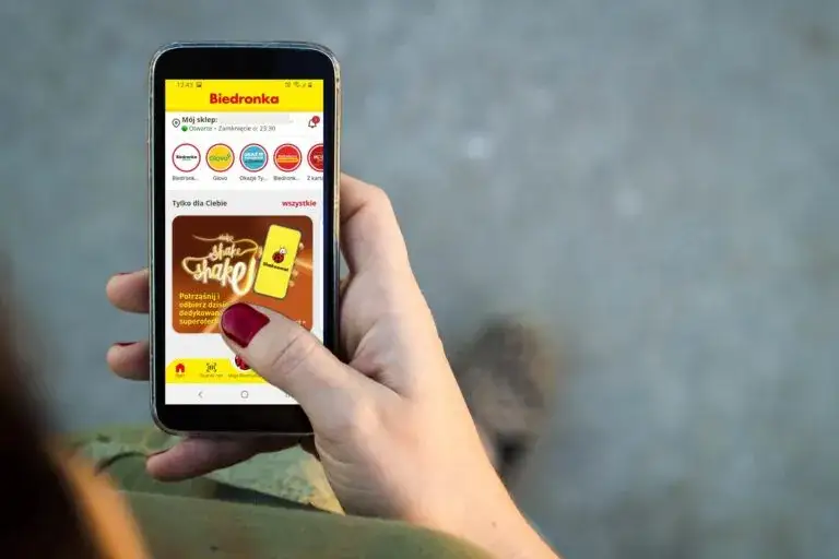Dlaczego nie działa aplikacja Biedronki i jak to szybko naprawić