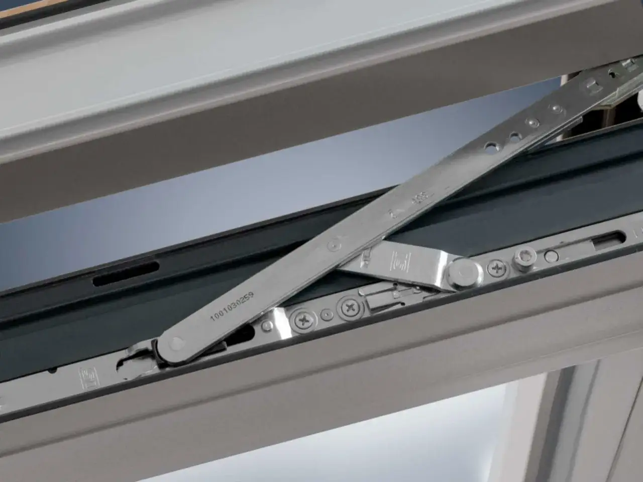 Okucia Siegenia - jakie wybrać do okien: opinie i kluczowe parametry