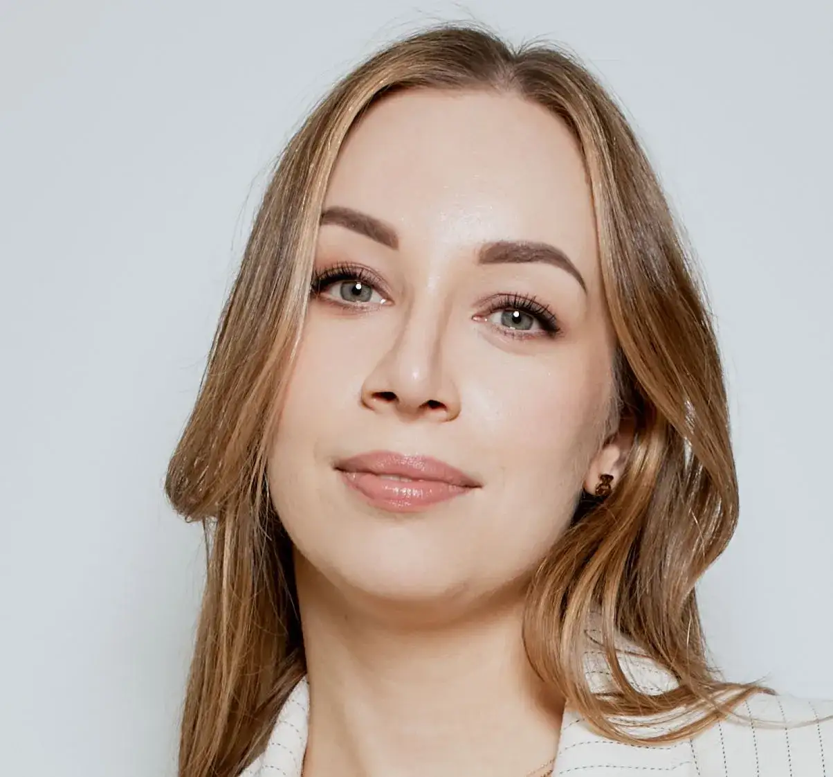 Jak chodzić w szpilkach bez bólu i cieszyć się komfortem każdego dnia