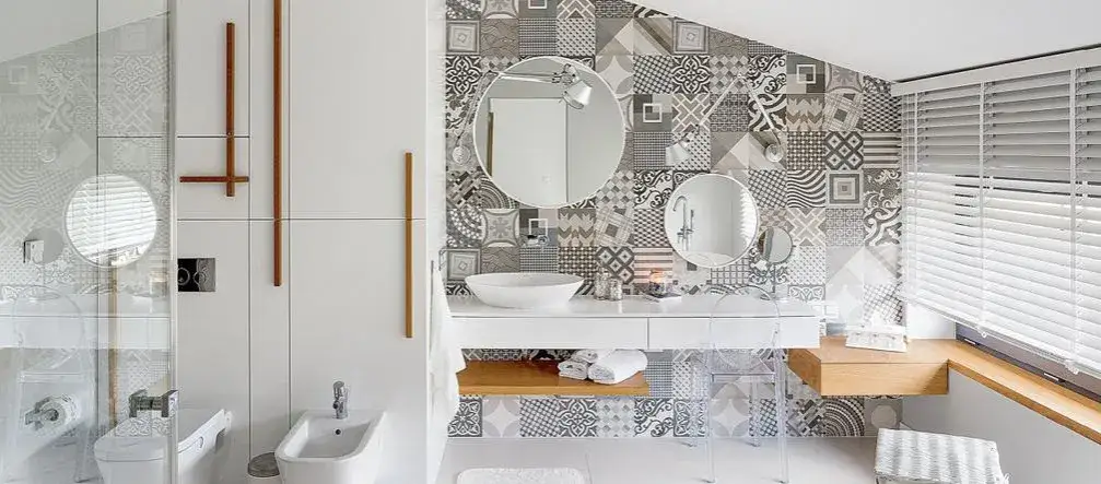 Jak odnowić łazienkę tanio i bez błędów – praktyczne porady i inspiracje