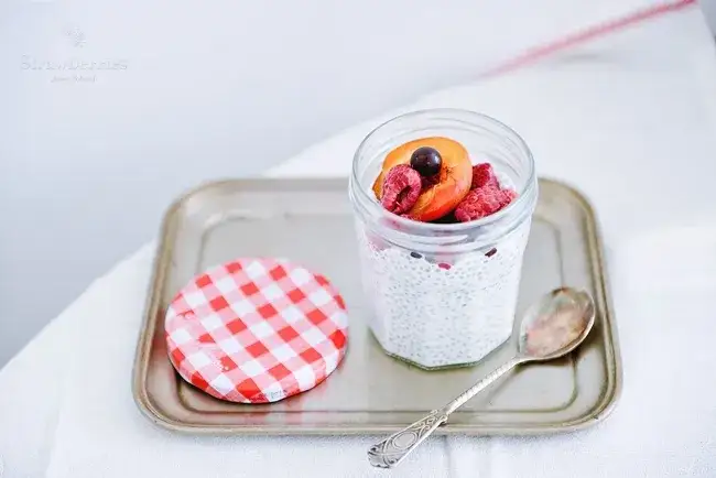 Jak zrobić pudding z chia - prosty przepis na zdrowy deser bez wyrzutów sumienia
