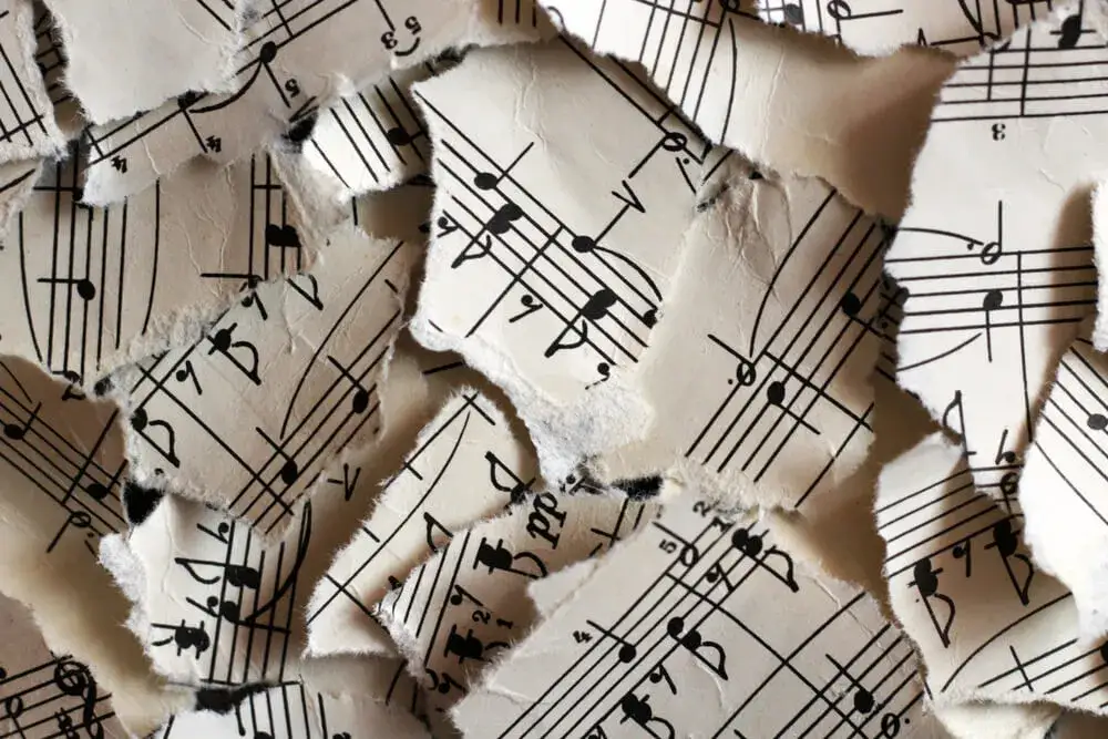 Znaczenie nut na pięciolinii: jak zrozumieć muzyczną notację