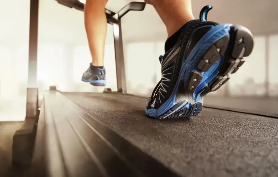 Czy bieżnia odchudza? Odkryj skuteczne metody na szybszą utratę wagi