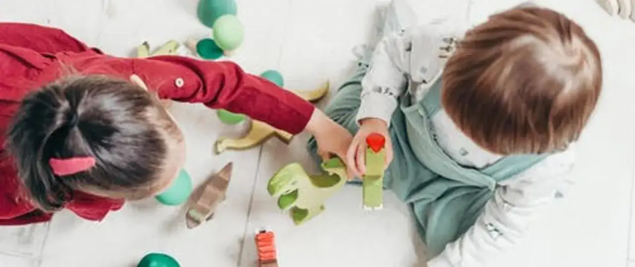 Rodzic na kwarantannie co z dzieckiem? Sprawdź, jak sobie radzić