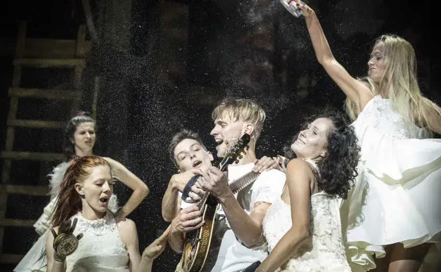 Wiedźmin w Teatrze Muzycznym w Gdyni - spektakl, który musisz zobaczyć